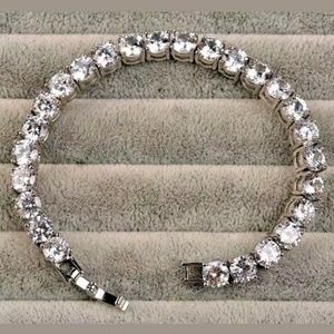 90 Ct.t.w. Sparkling White Topaz Tennis Bracelet